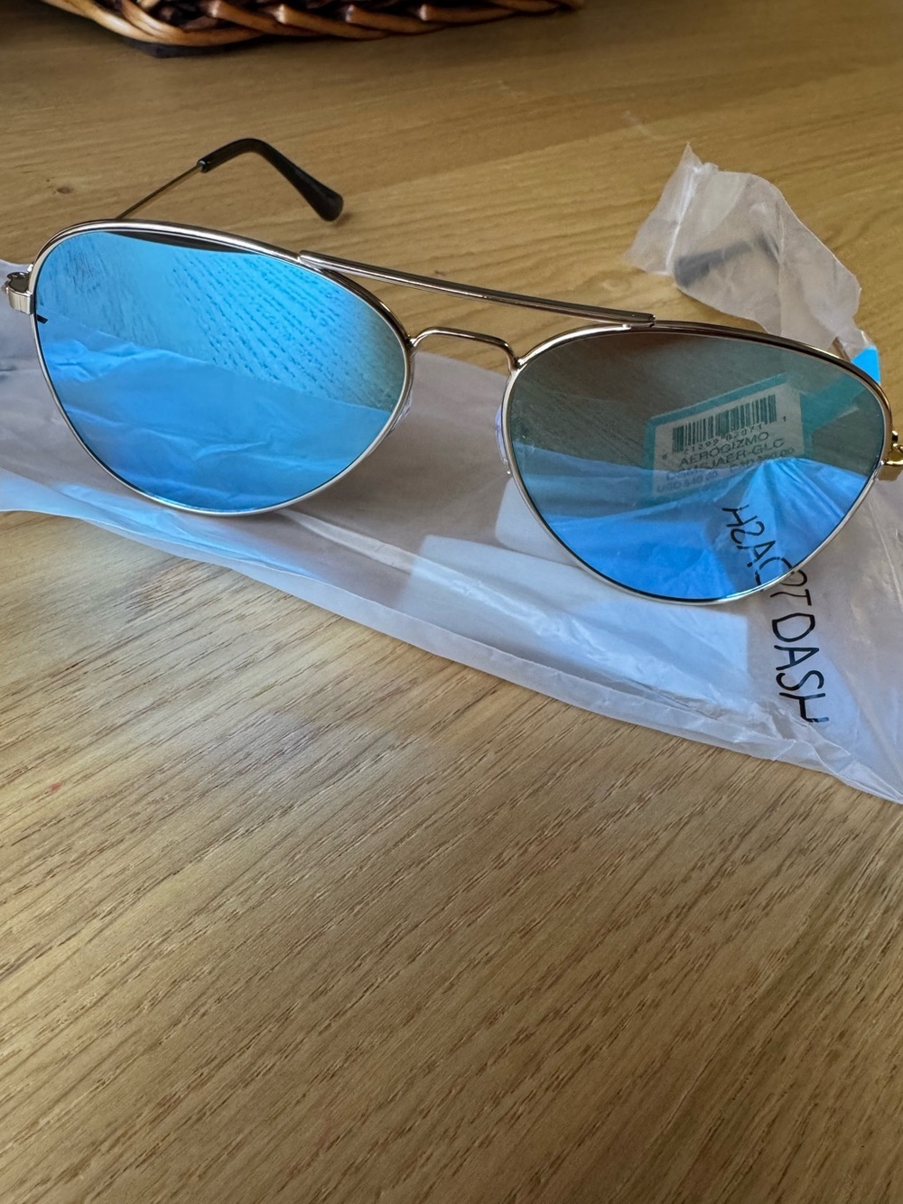 Dot Dash Blue Mirror Aviator Sunglasses UV400 Gold Frame NWT - Picture 3 of 6
